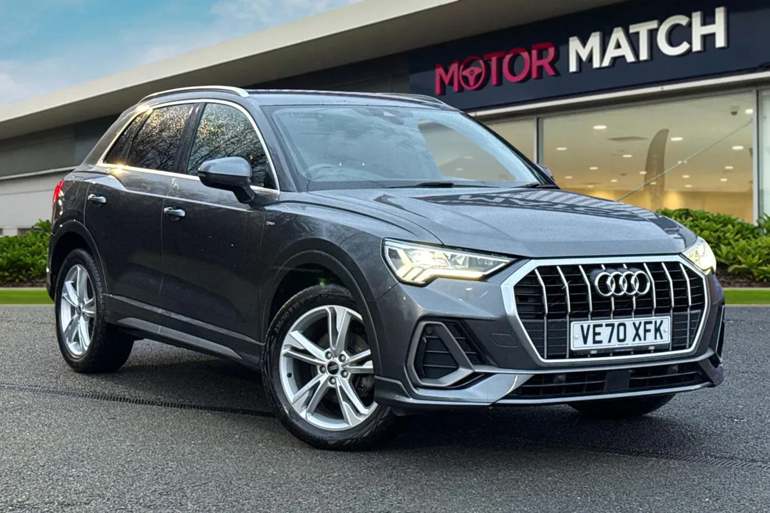 Audi Q3 video thumbnail