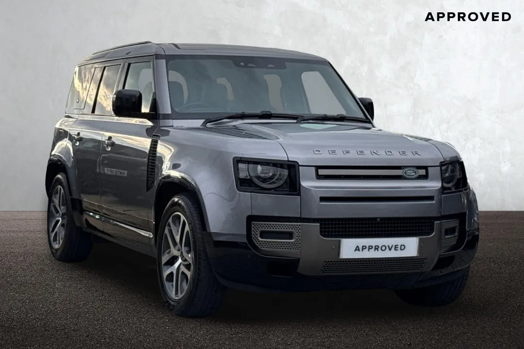 Land Rover Defender 110 video thumbnail