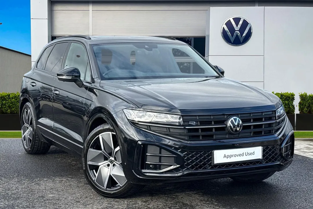 Volkswagen Touareg video thumbnail