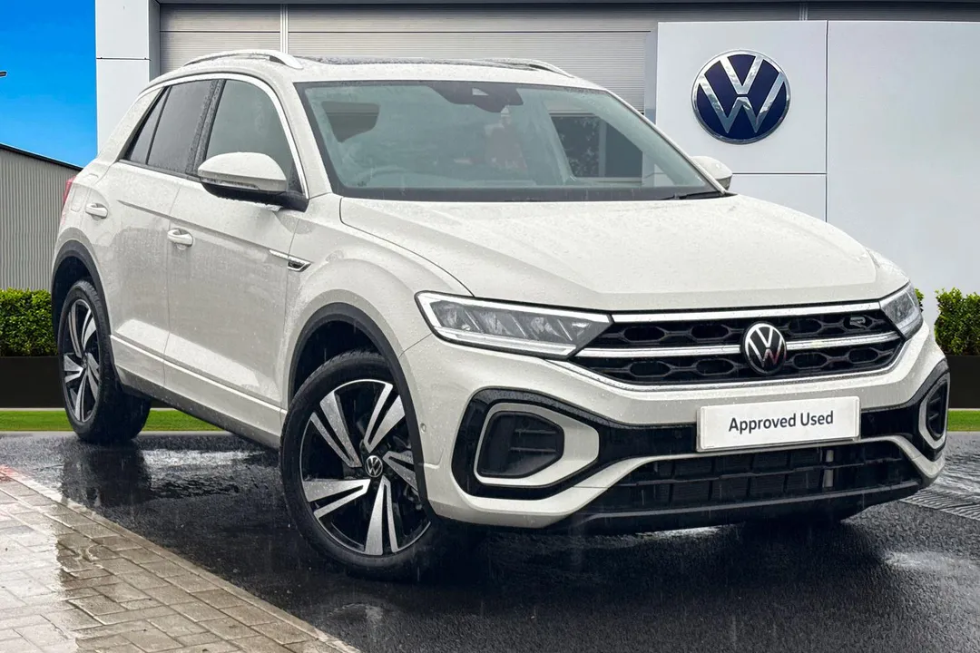 Volkswagen T-Roc video thumbnail