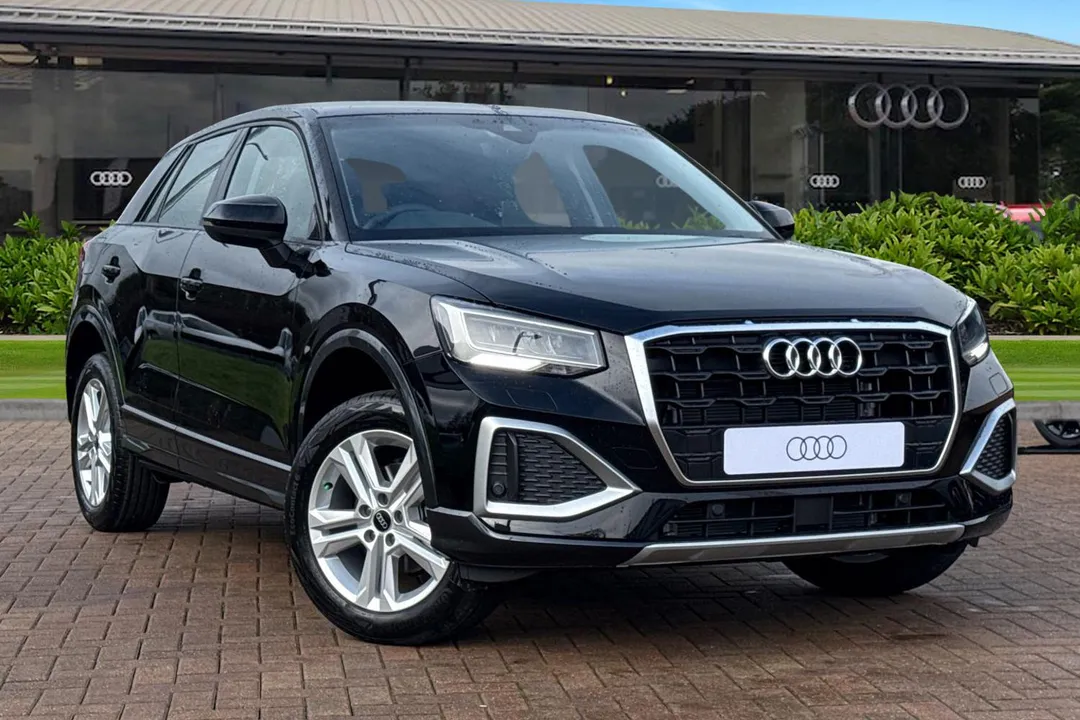 Audi Q2 video thumbnail