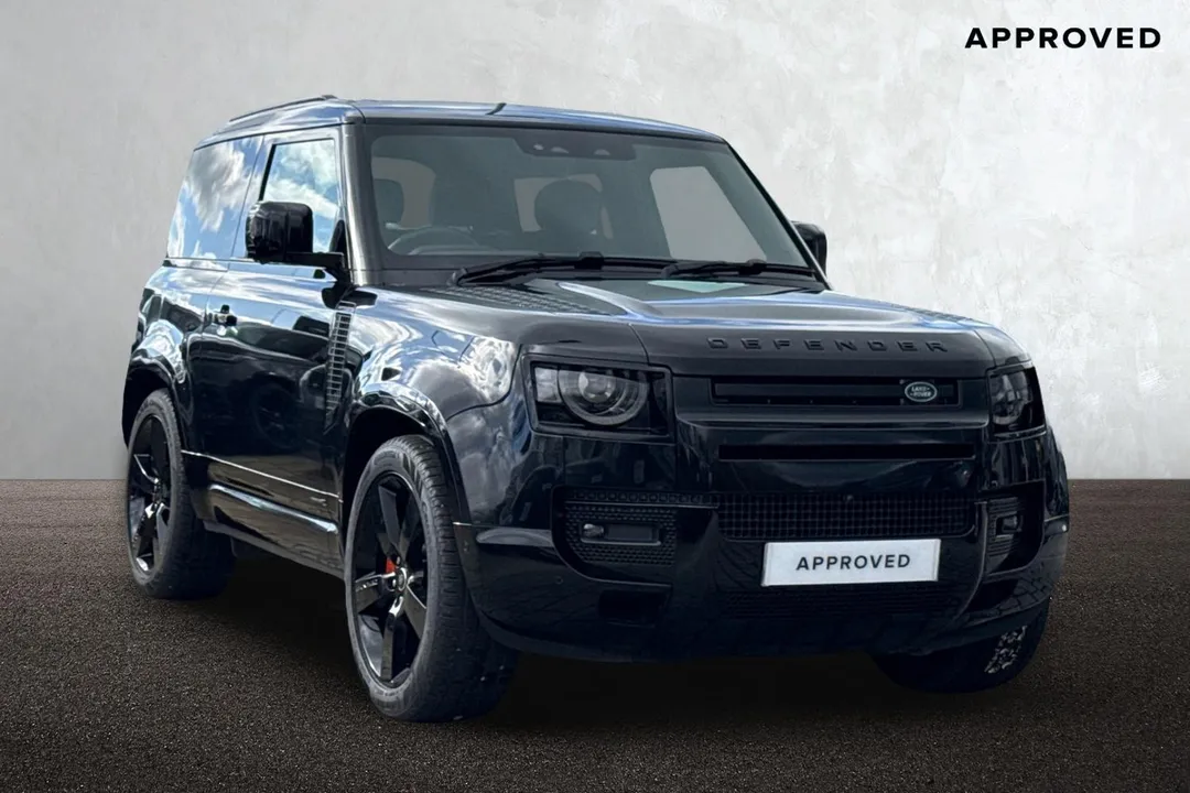 Land Rover Defender 90 video thumbnail