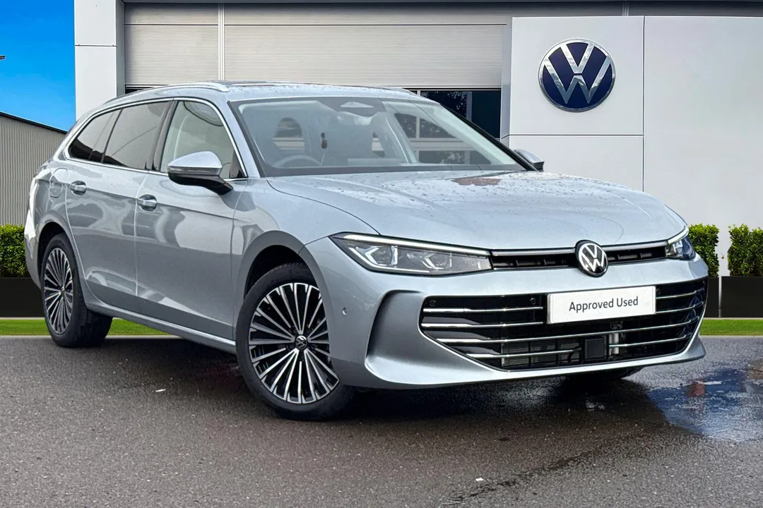 Volkswagen Passat video thumbnail