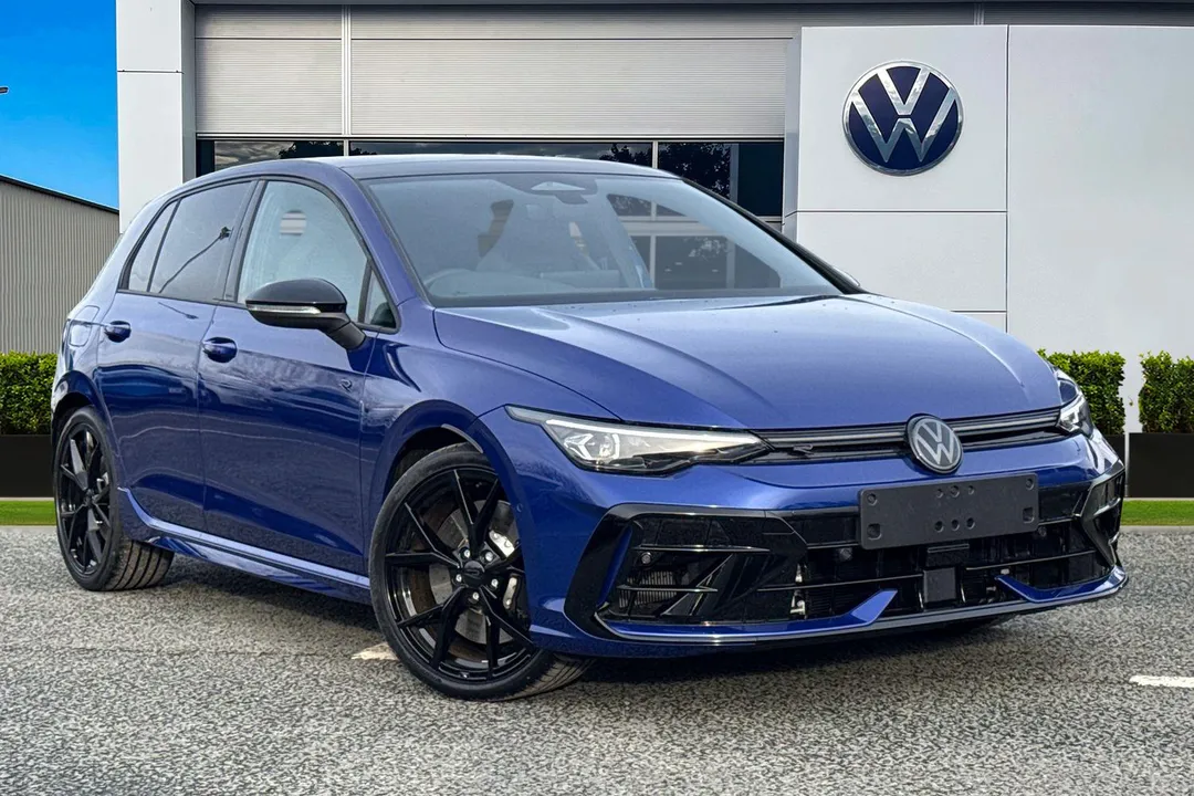 Volkswagen Golf video thumbnail