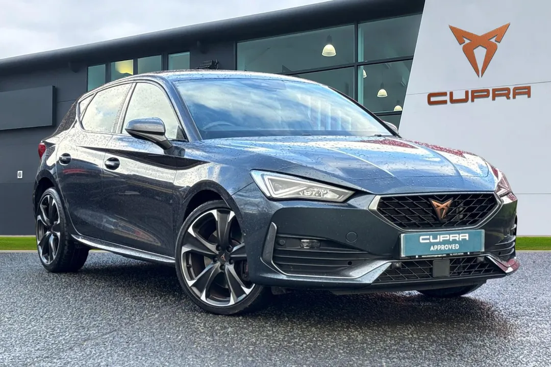 CUPRA Leon video thumbnail