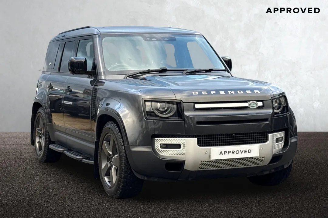 Land Rover Defender 110 video thumbnail