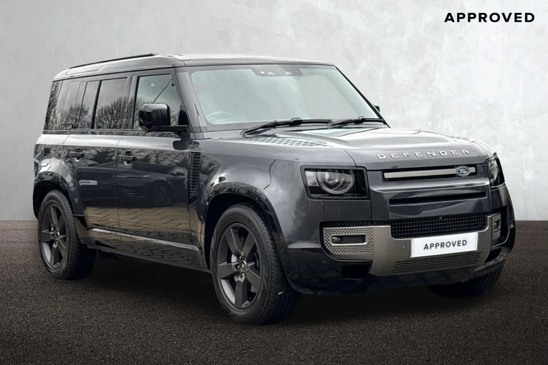 Land Rover Defender 110 video thumbnail