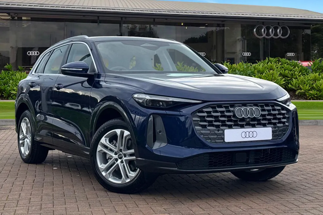 Audi Q5 video thumbnail