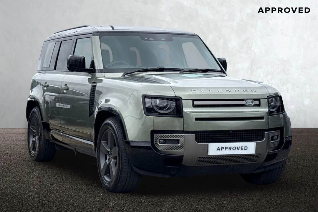 Land Rover Defender 110 video thumbnail