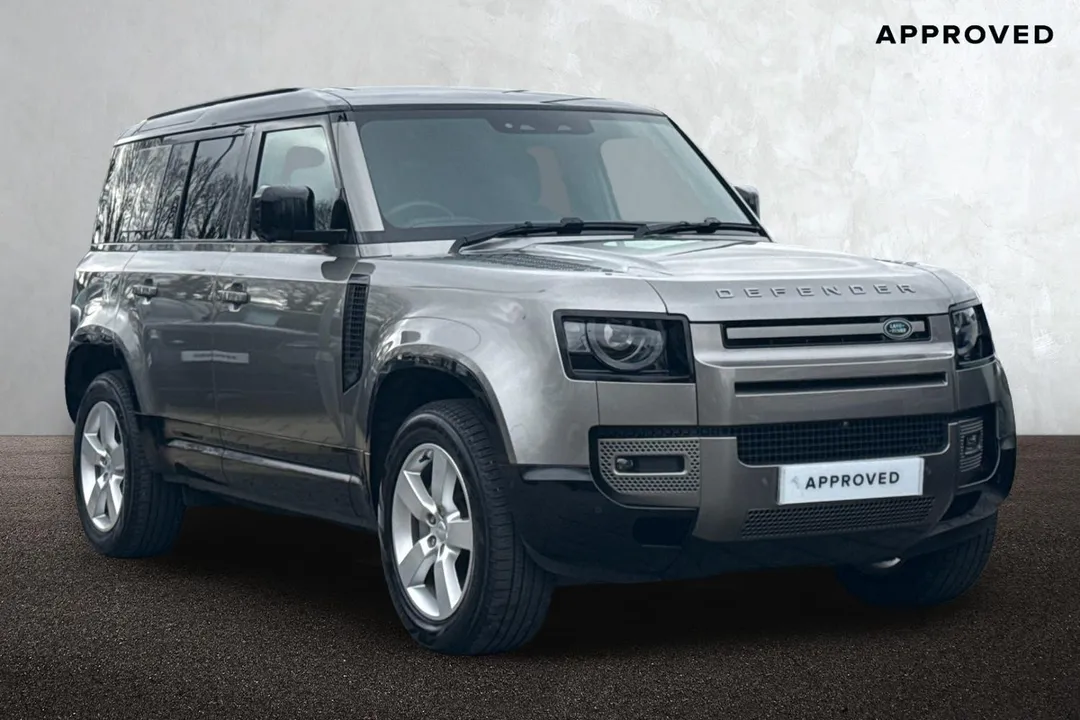 Land Rover Defender 110 video thumbnail