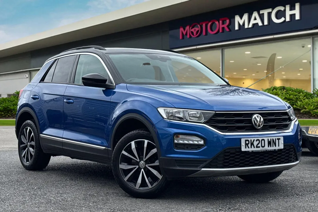 Volkswagen T-Roc video thumbnail
