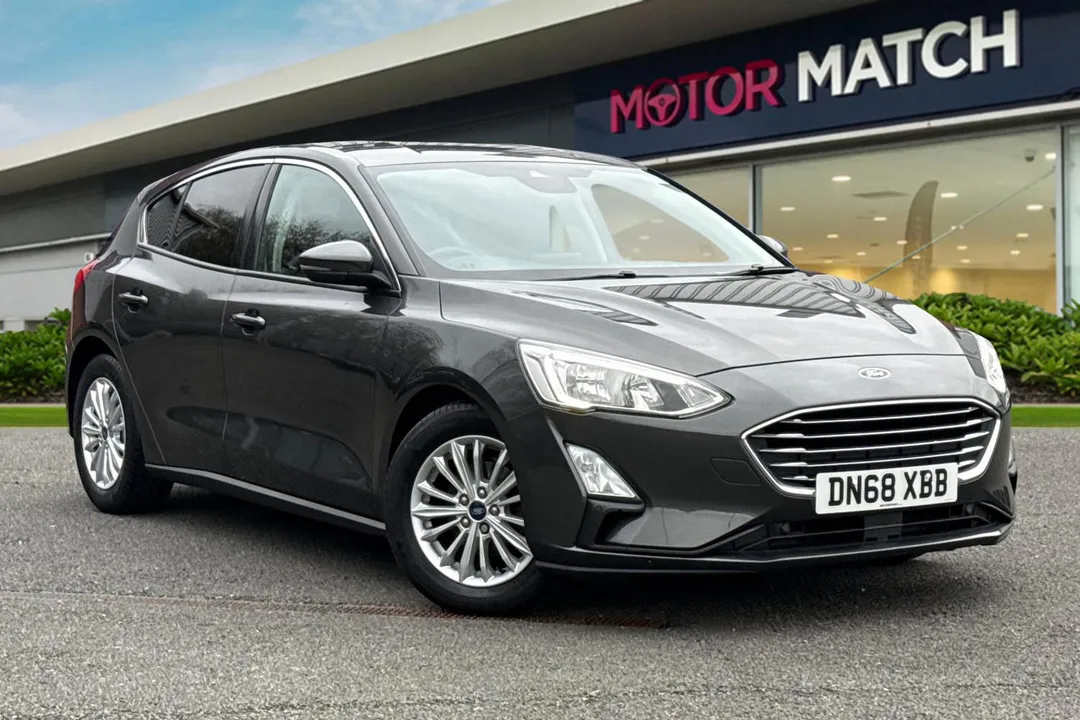 Ford Focus video thumbnail