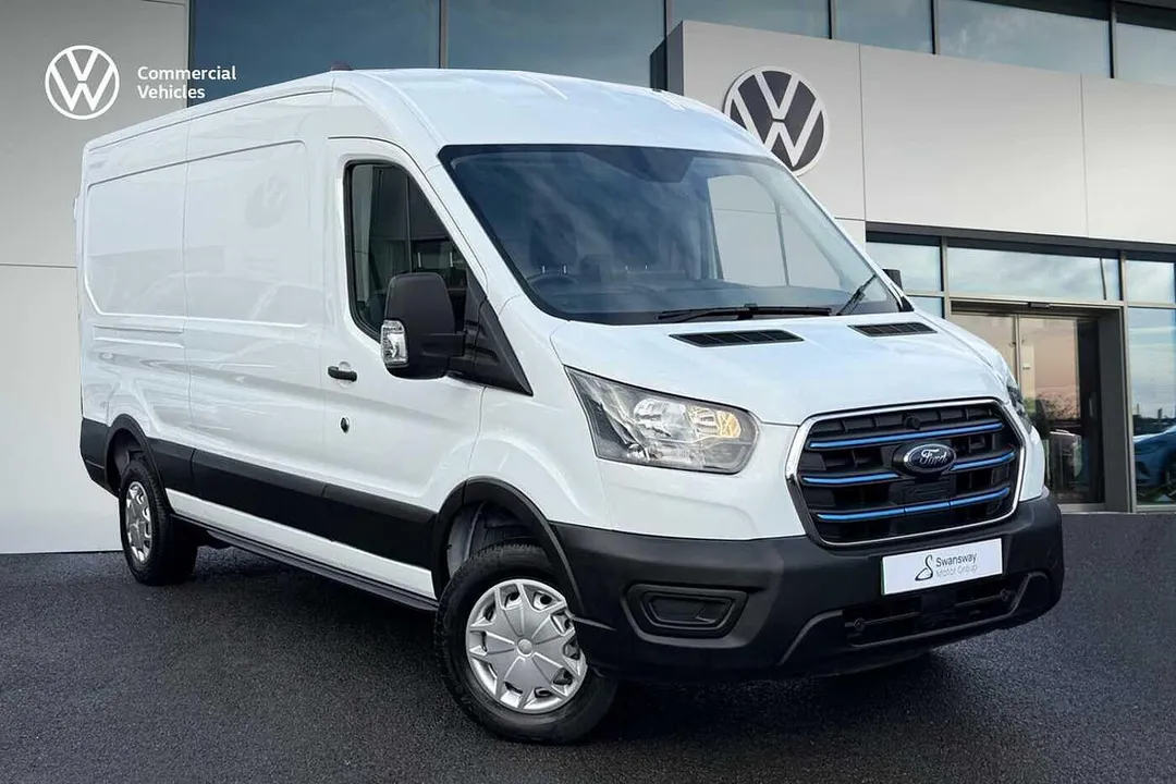 Ford E-Transit video thumbnail