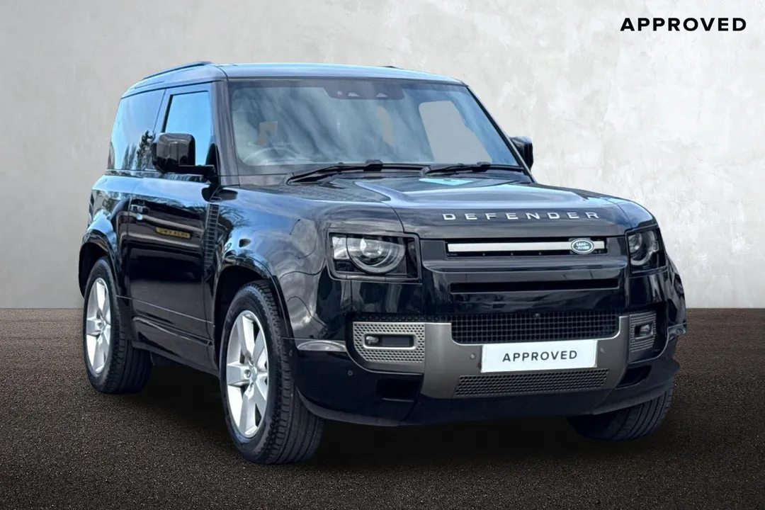 Land Rover Defender 90 video thumbnail