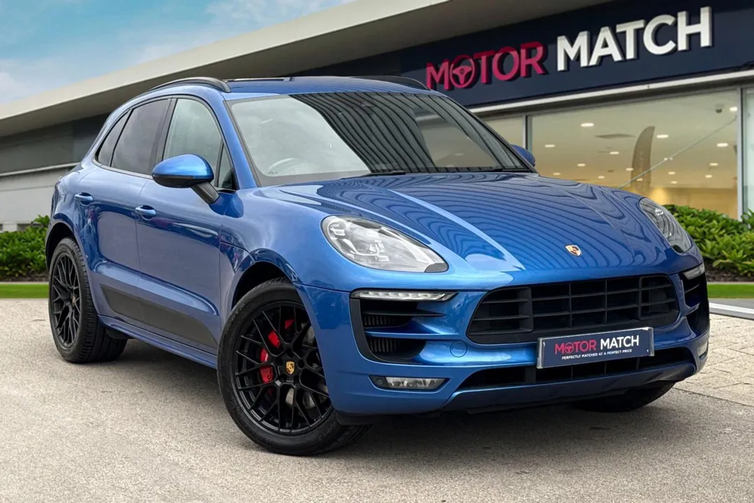 Porsche Macan video thumbnail