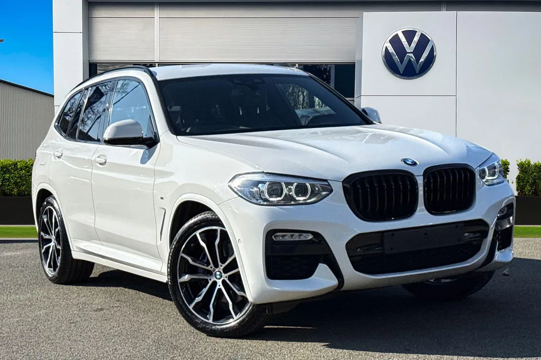 BMW X3 video thumbnail