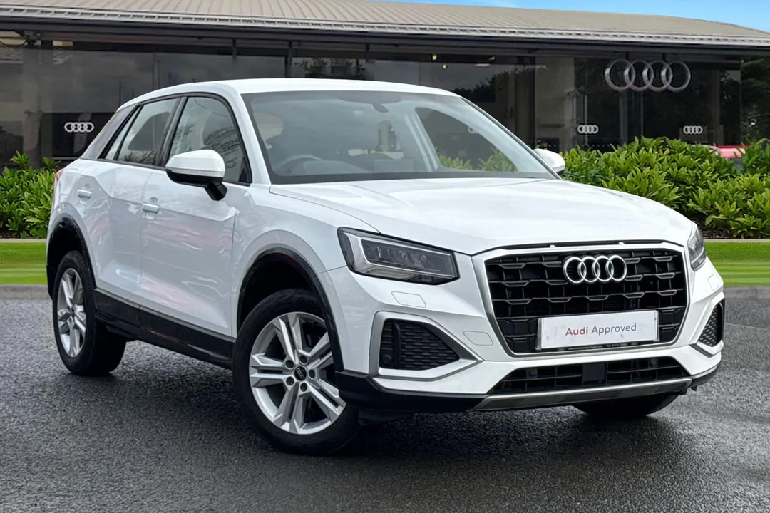 Audi Q2 video thumbnail