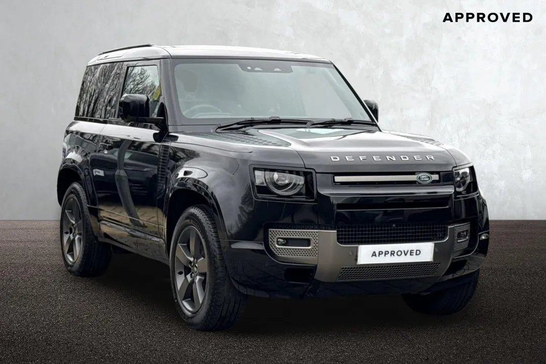 Land Rover Defender 90 video thumbnail