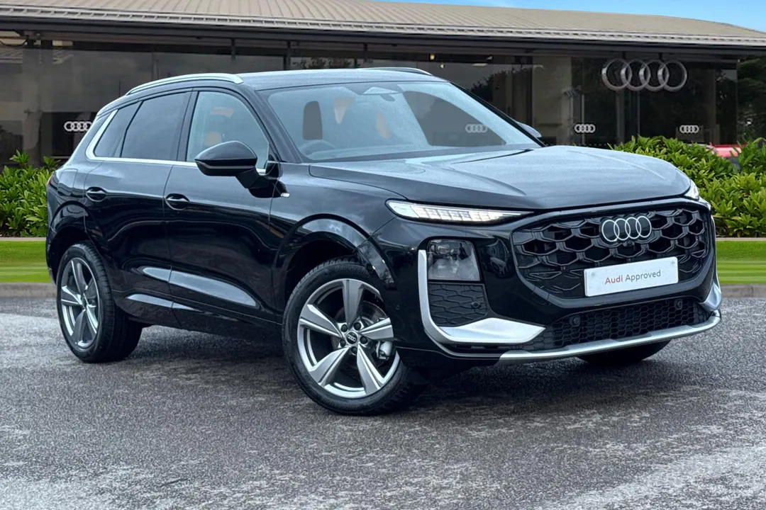 Audi Q3 video thumbnail