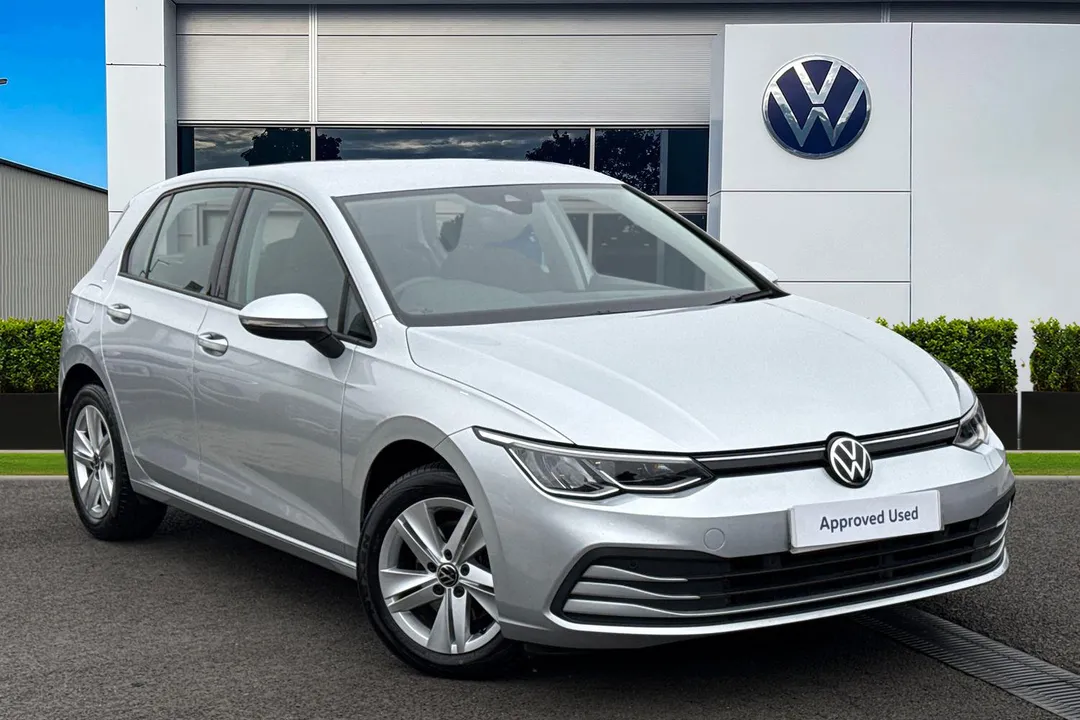 Volkswagen Golf video thumbnail