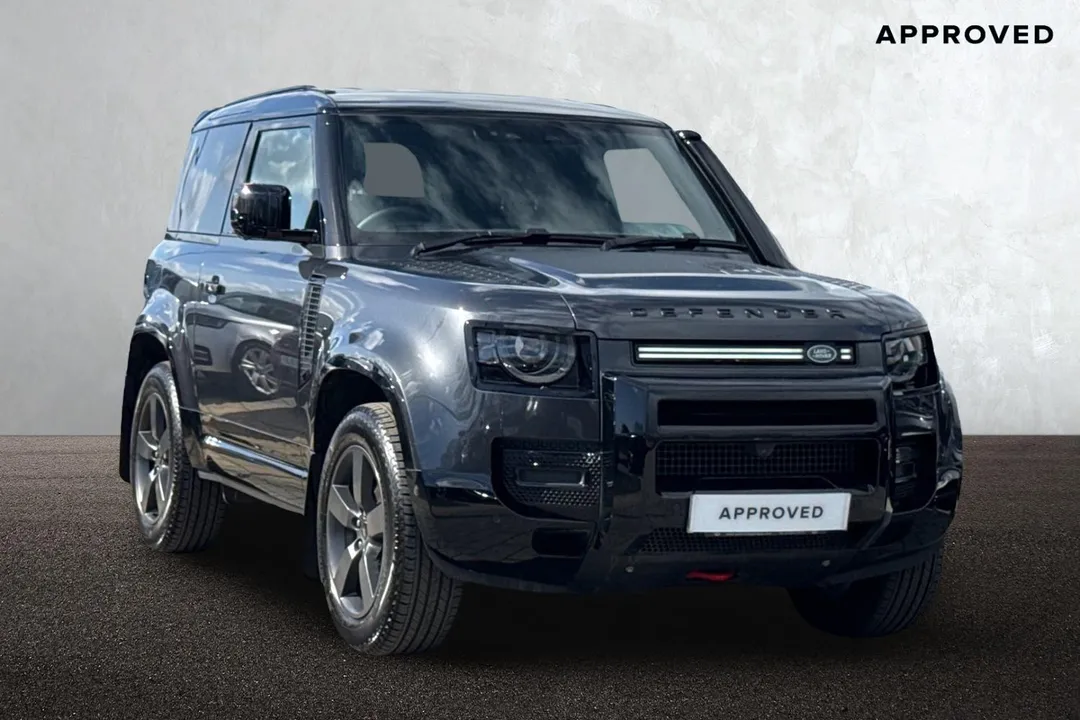 Land Rover Defender 90 video thumbnail