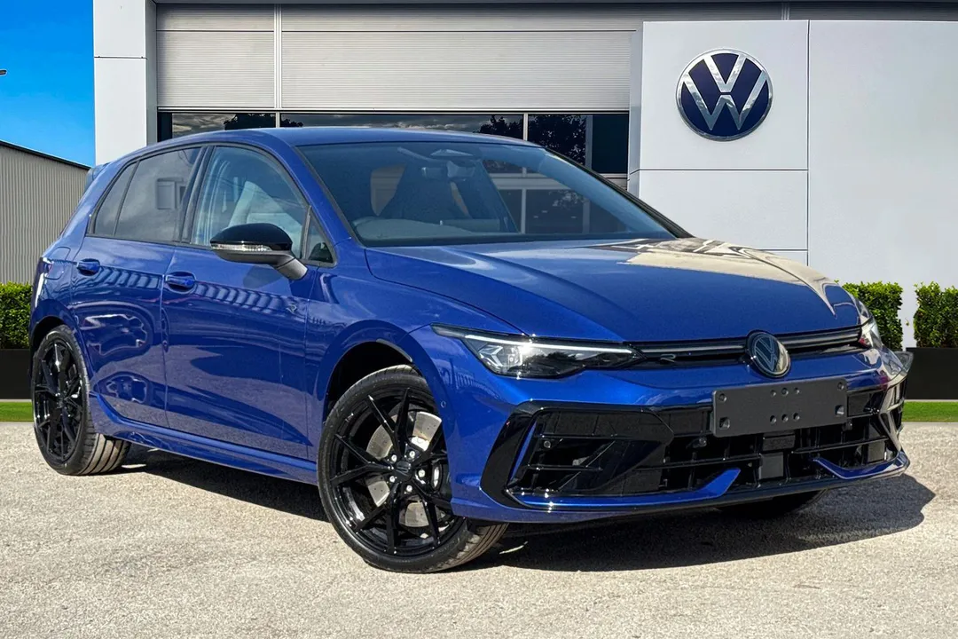 Volkswagen Golf video thumbnail