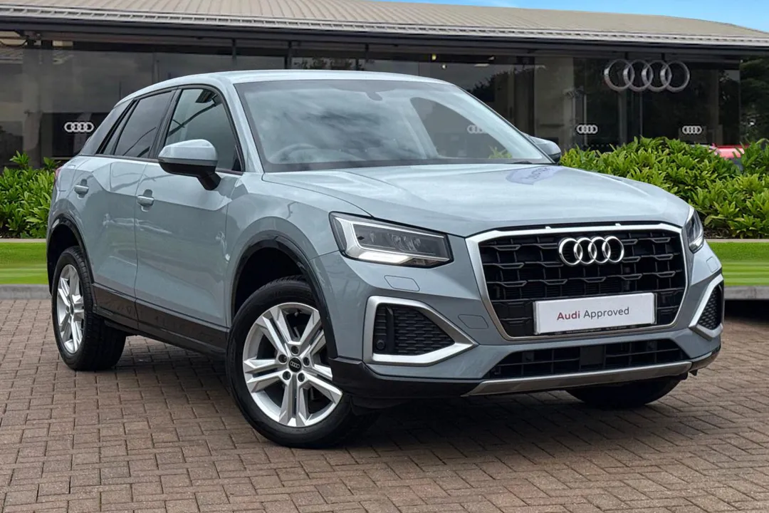 Audi Q2 video thumbnail