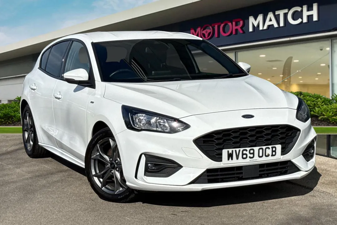 Ford Focus video thumbnail