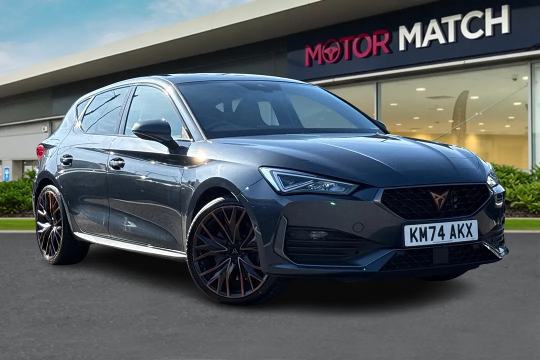 CUPRA Leon video thumbnail