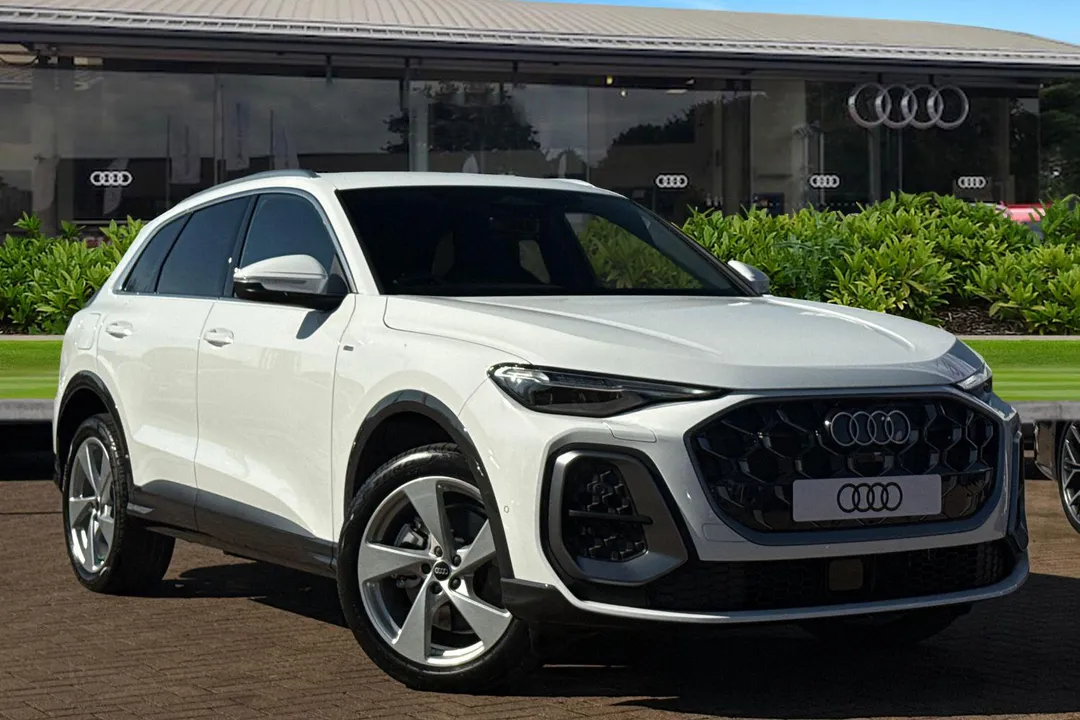 Audi Q5 video thumbnail
