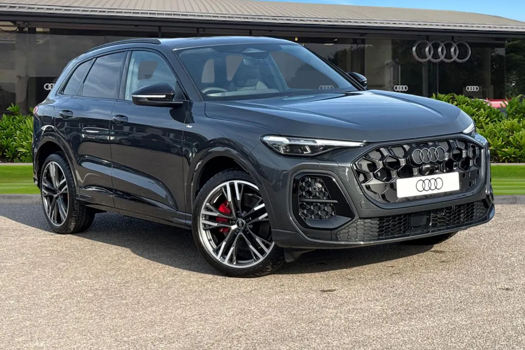 Audi Q5 video thumbnail