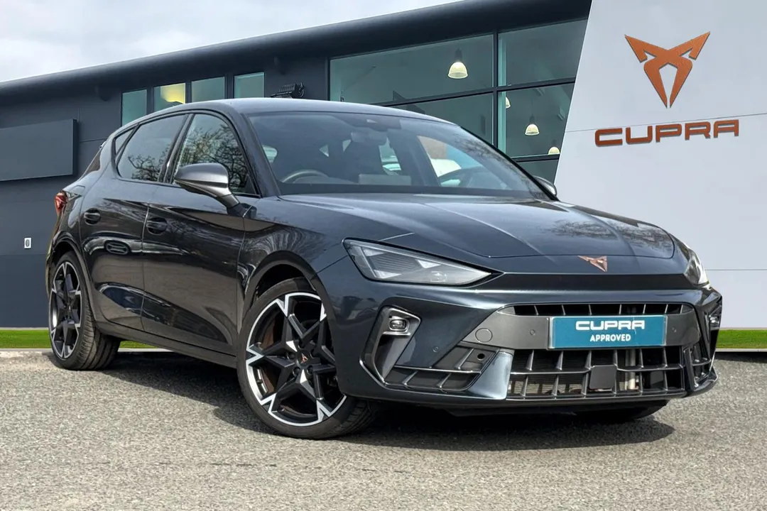 CUPRA Leon video thumbnail
