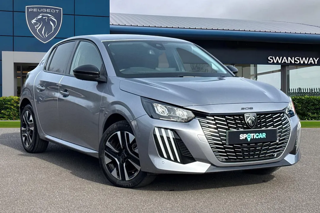 PEUGEOT e-208 video thumbnail