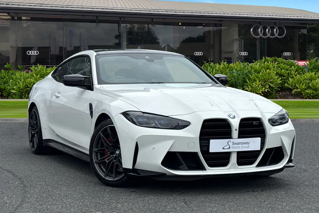 BMW M4 video thumbnail