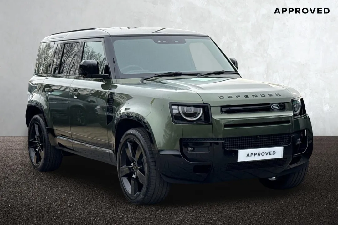 Land Rover Defender 110 video thumbnail