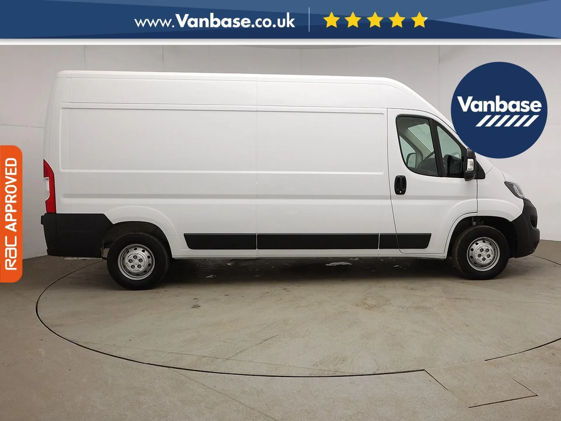 Peugeot Boxer BlueHDi 335 Professional Premium Panel Van 5dr