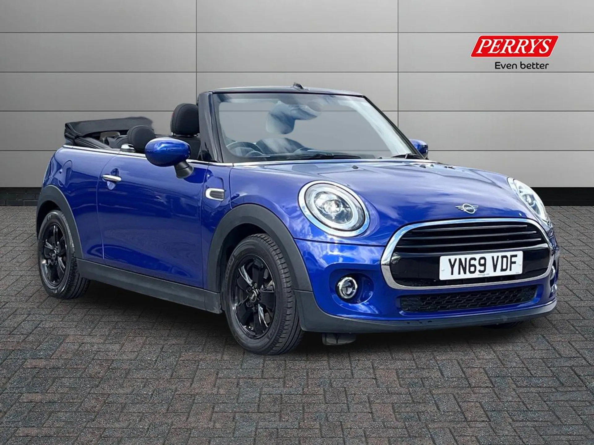 MINI CONVERTIBLE