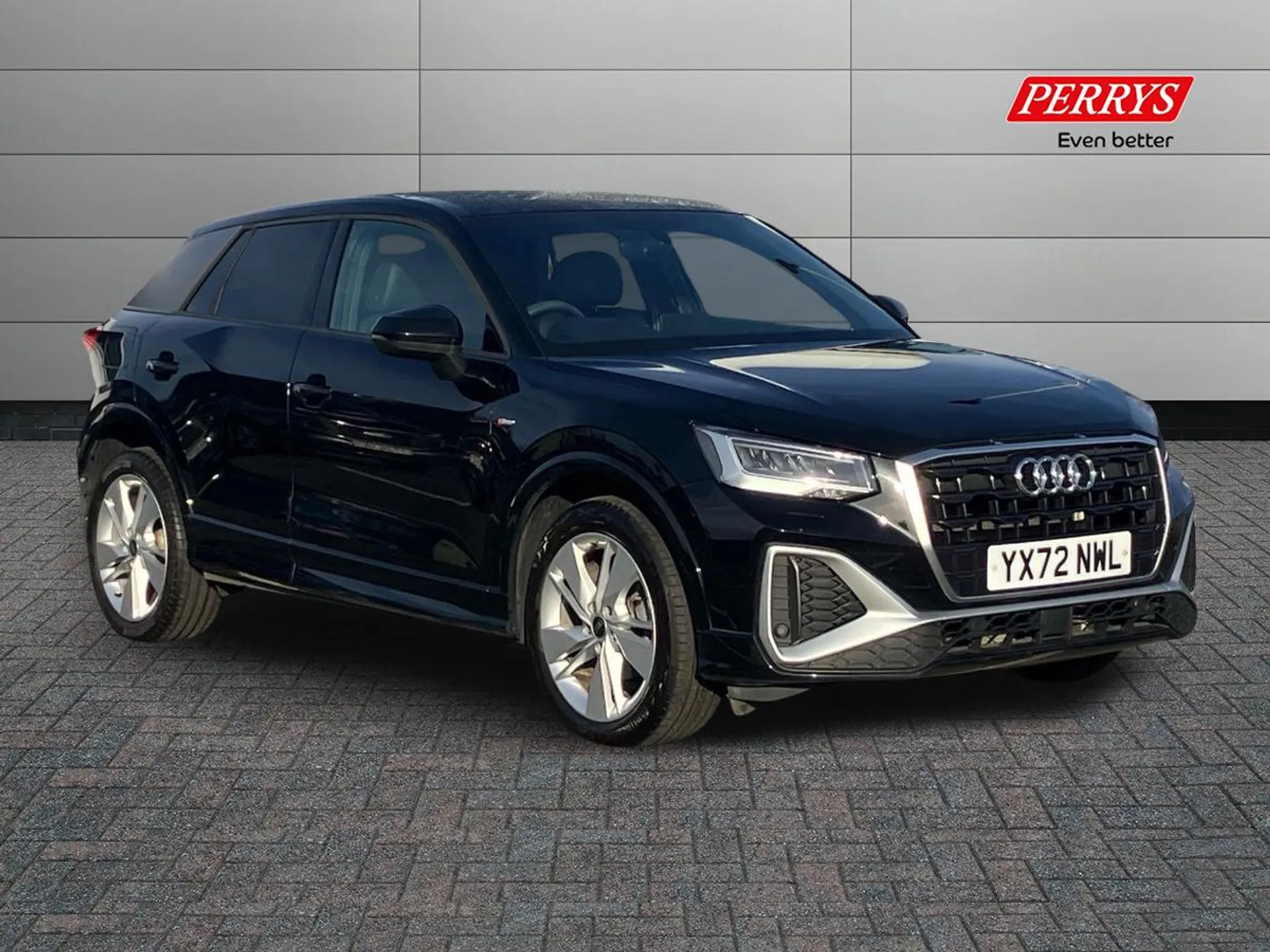 AUDI Q2