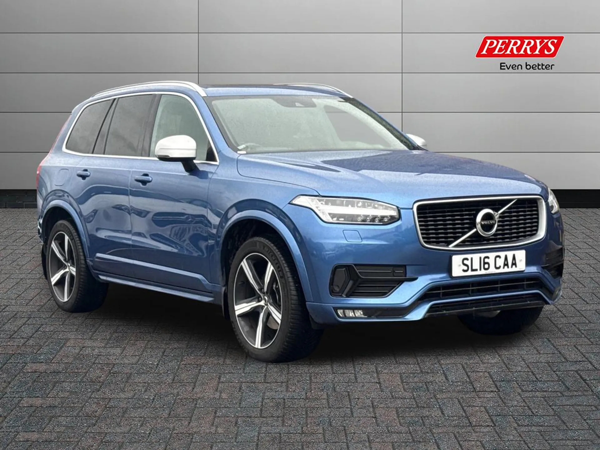 2016 VOLVO XC90