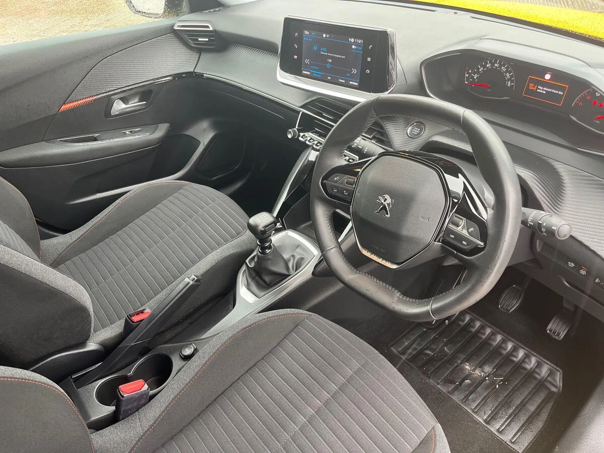 2023 Peugeot 208 thumbnail 13