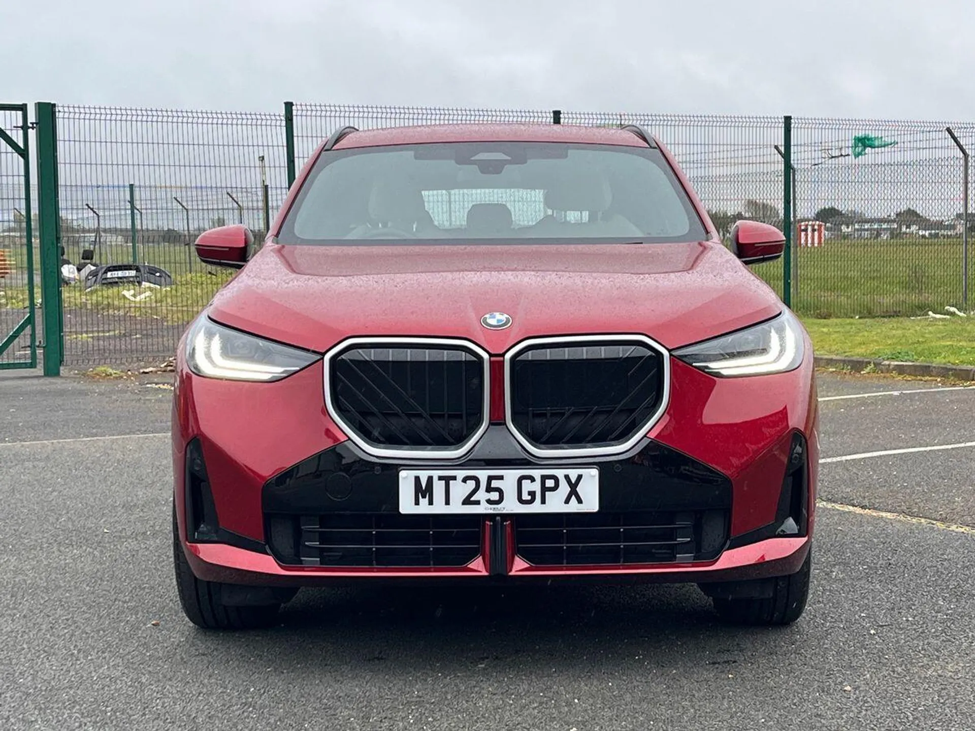 2025 BMW X3 thumbnail 4