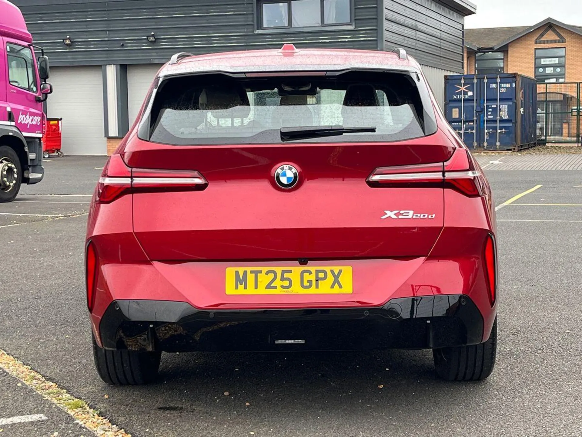 2025 BMW X3 thumbnail 5