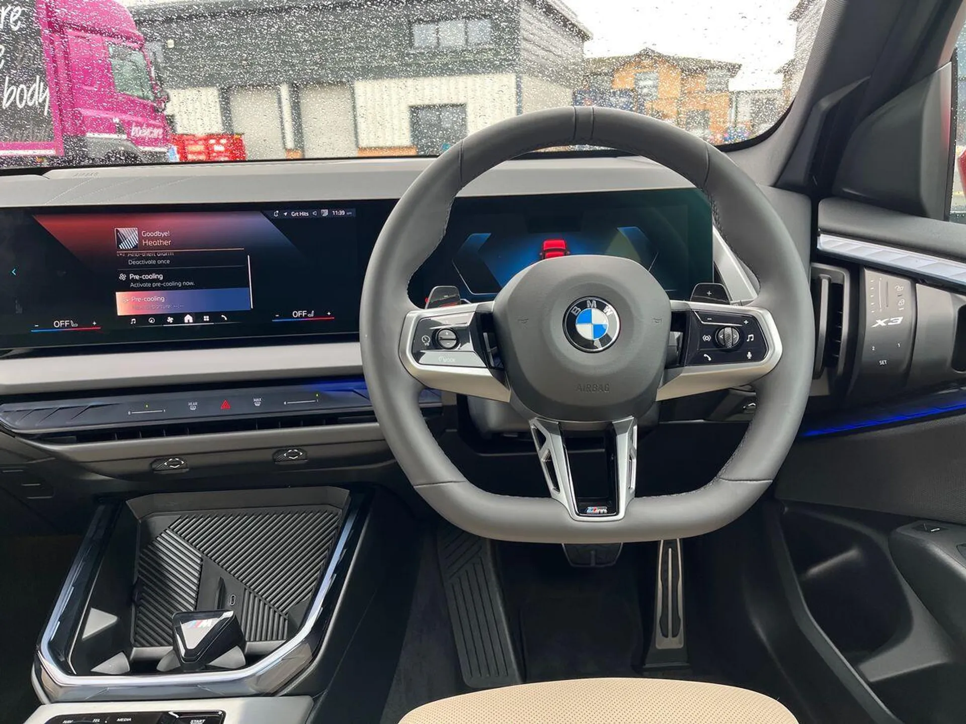2025 BMW X3 thumbnail 19