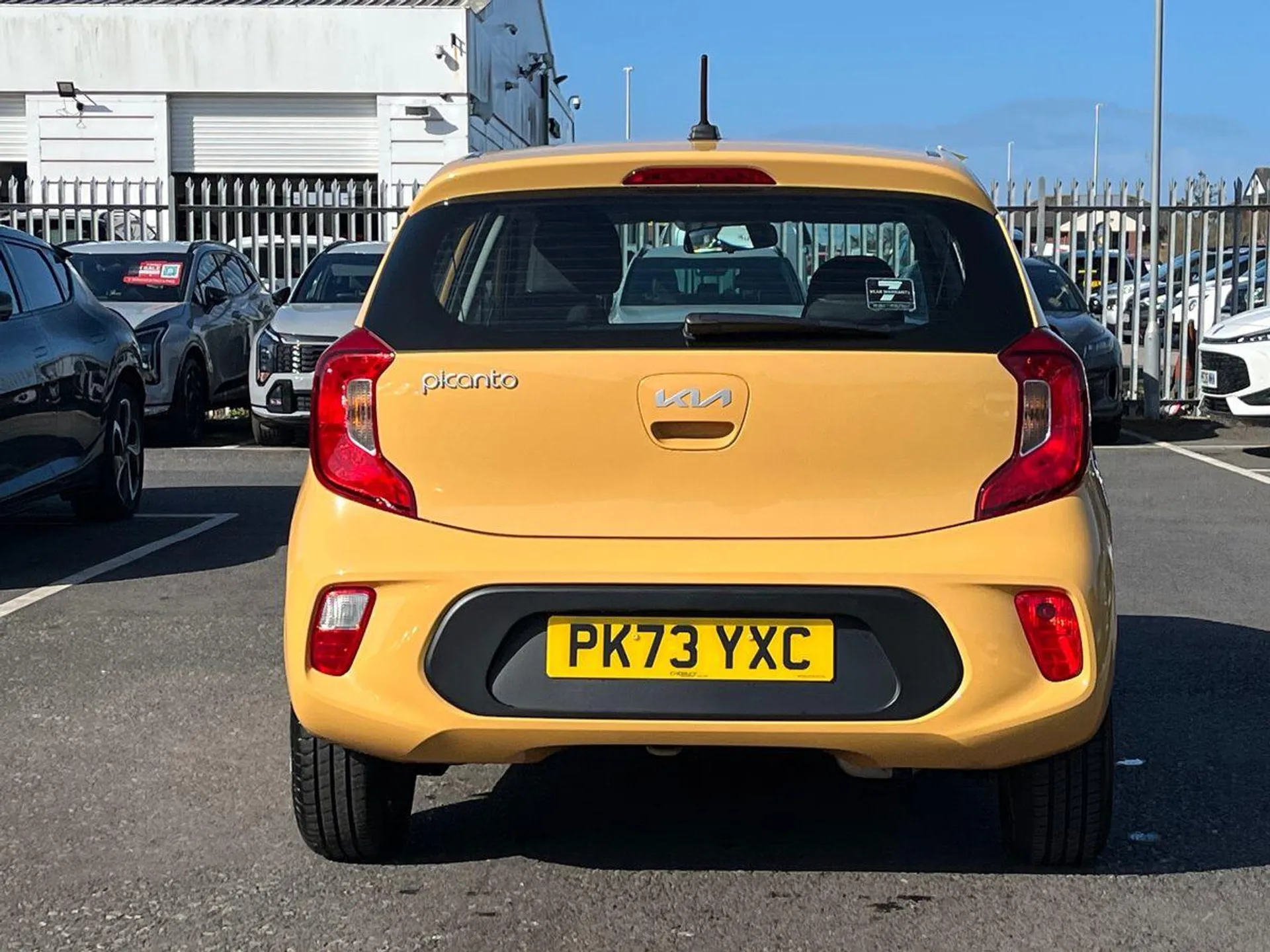 2023 KIA Picanto thumbnail 5
