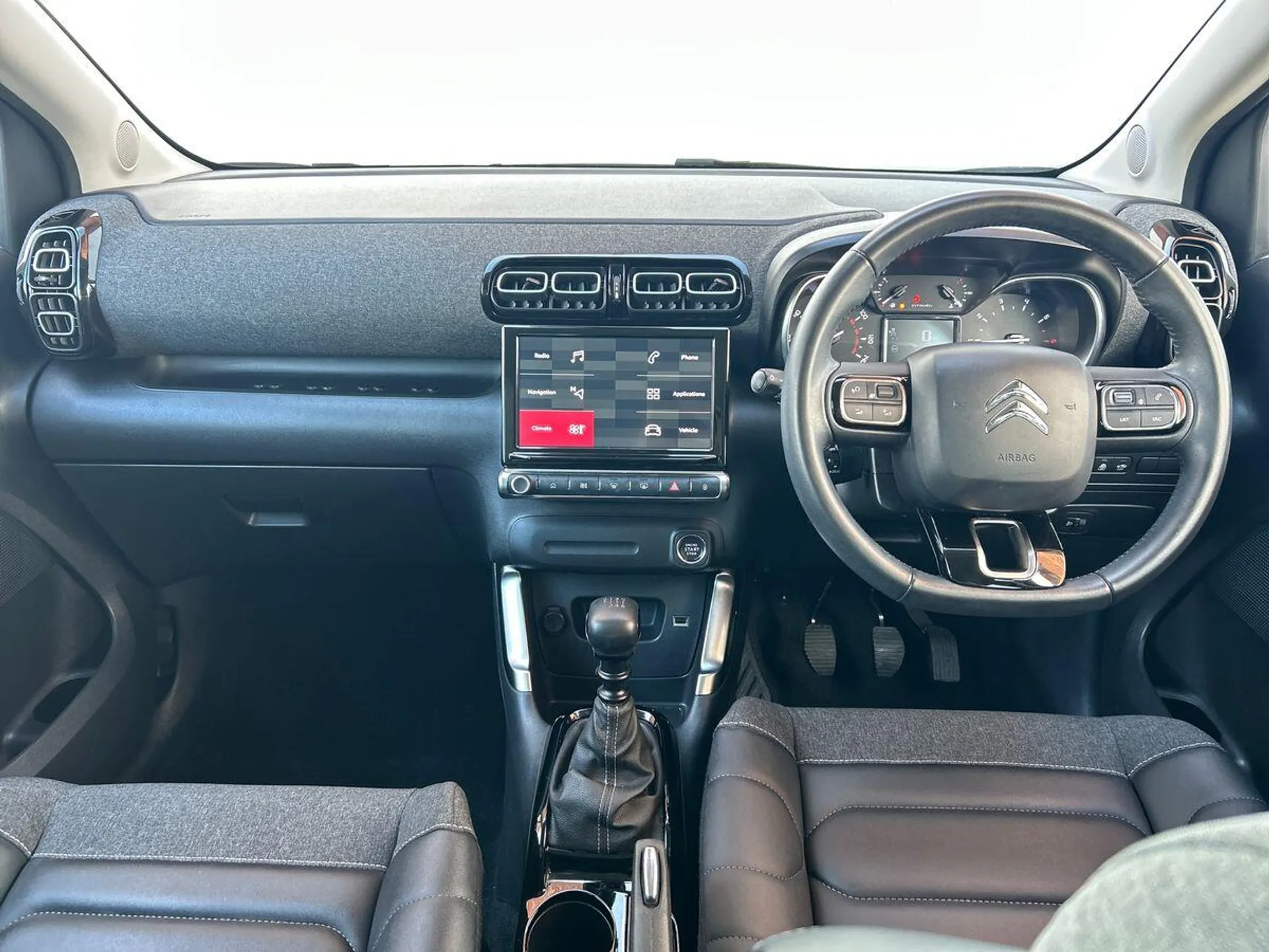 2021 Citroen C3 Aircross thumbnail 7
