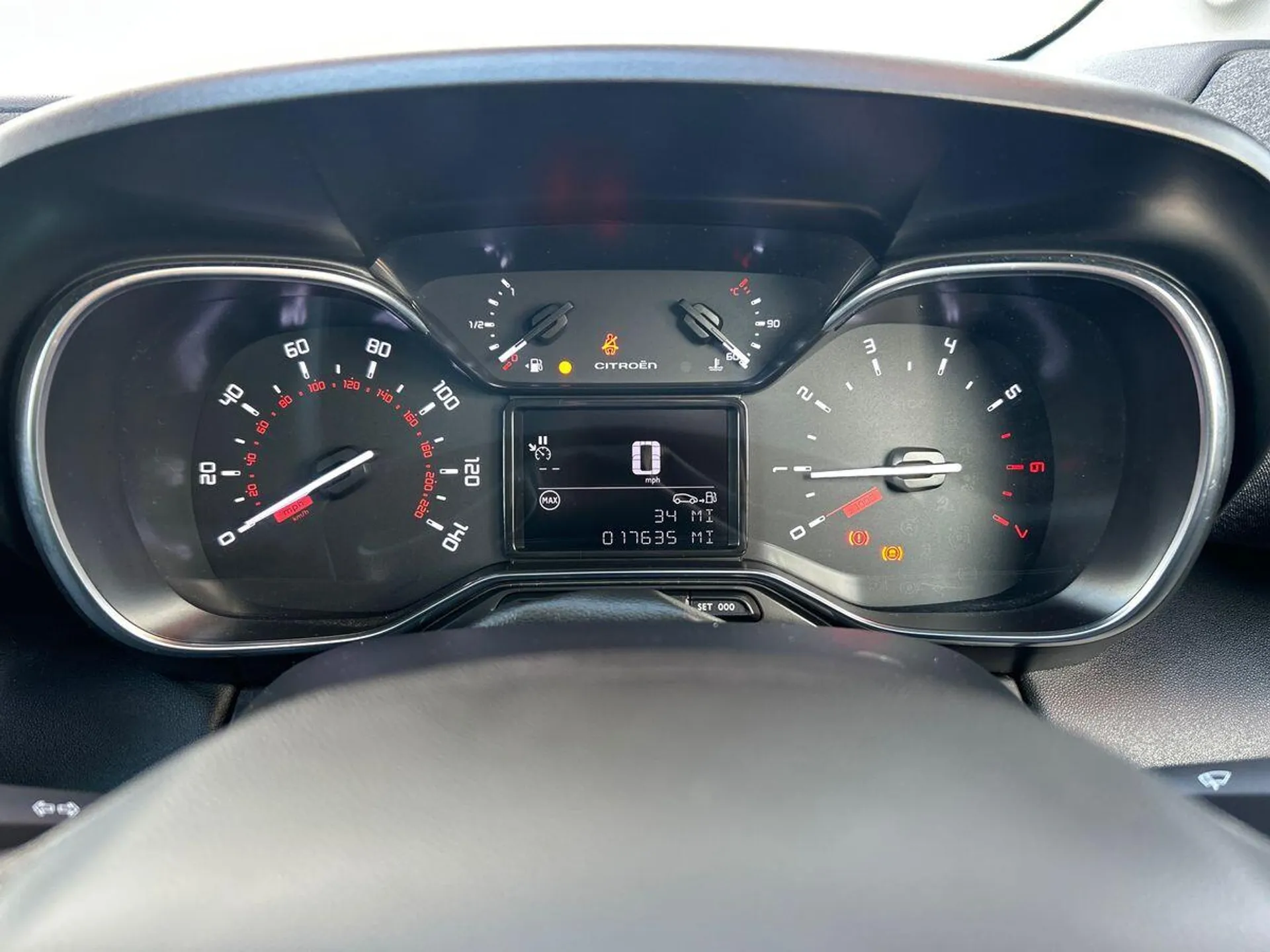 2021 Citroen C3 Aircross thumbnail 15
