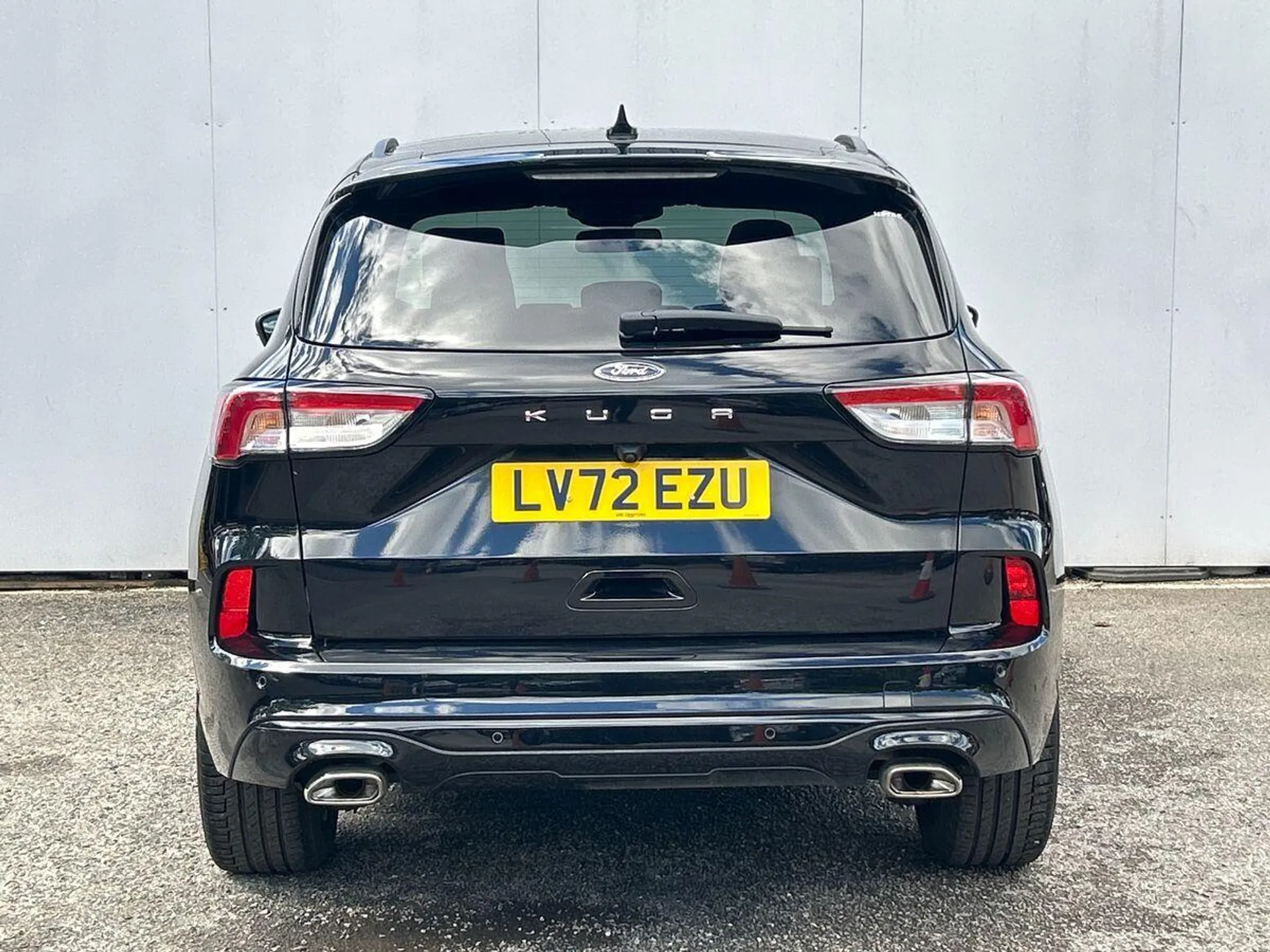 2022 Ford Kuga thumbnail 5