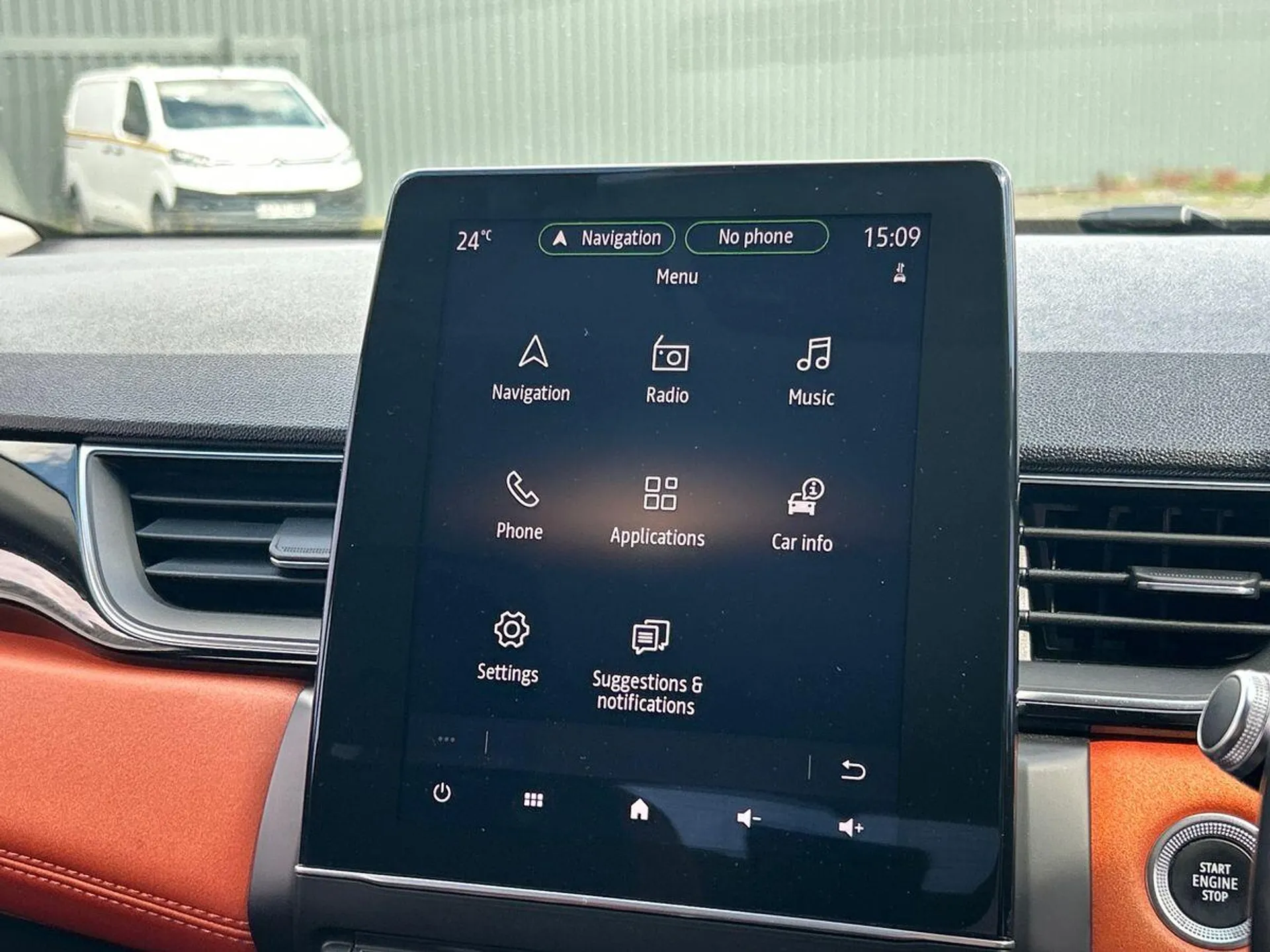 2020 Renault Captur thumbnail 17