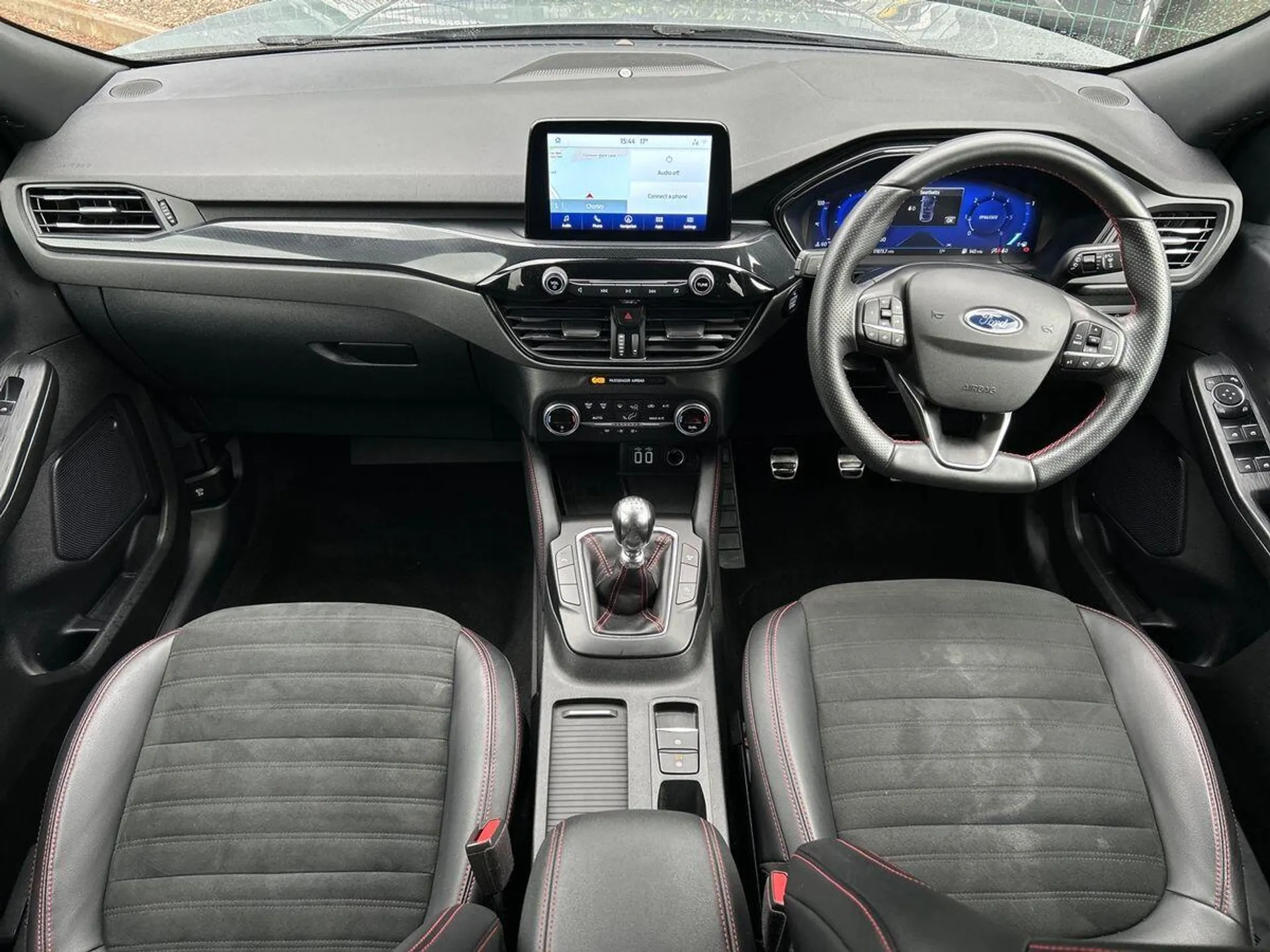 2021 Ford Kuga thumbnail 7