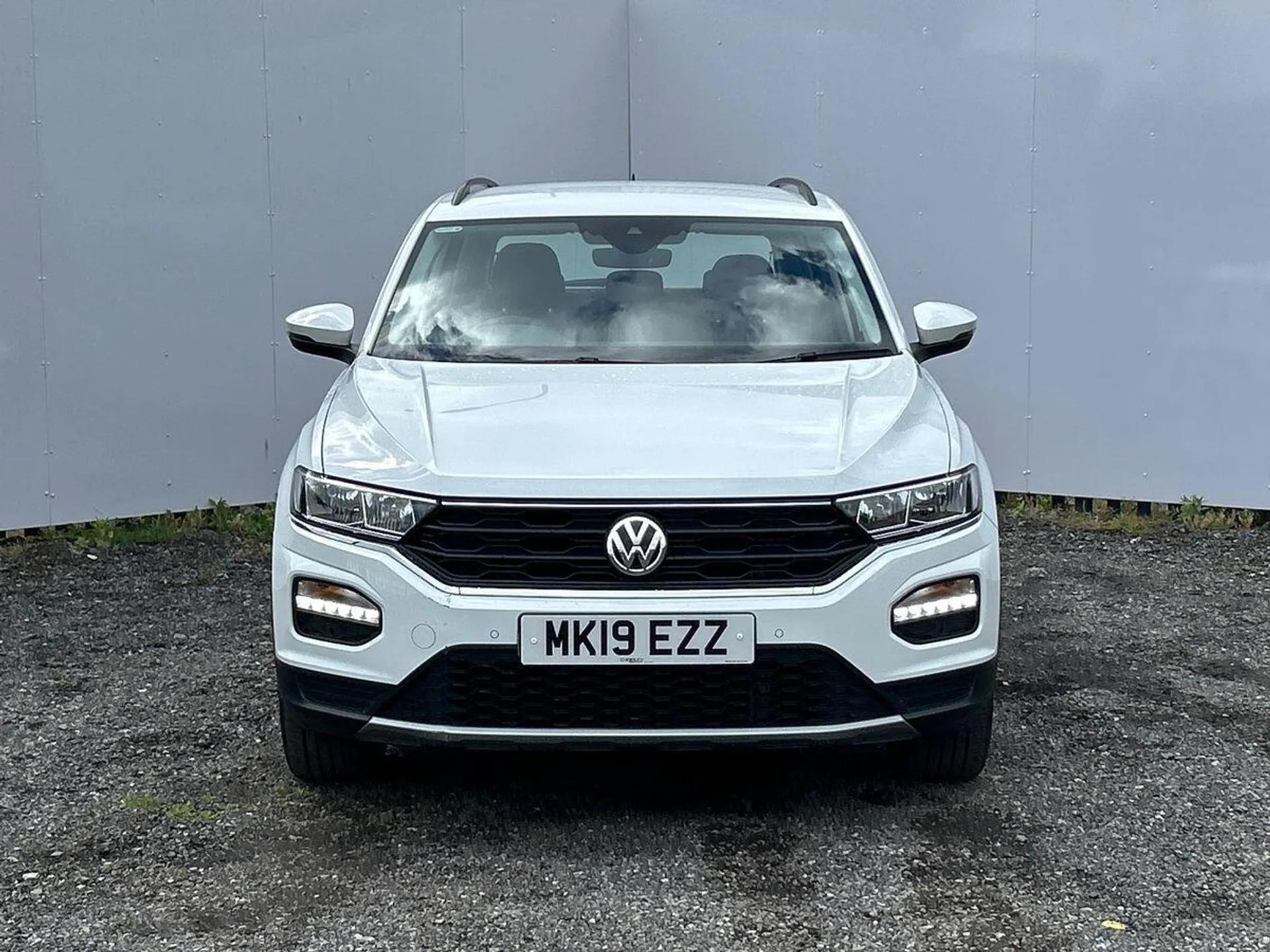 2019 Volkswagen T-Roc thumbnail 4